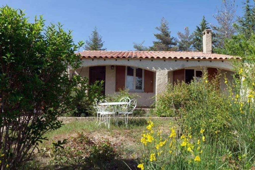 Villa La Lurette, Appartement Et Studio Saint-Etienne-les-Orgues Екстер'єр фото