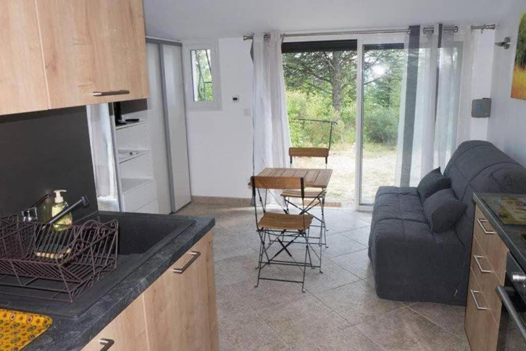 Villa La Lurette, Appartement Et Studio Saint-Etienne-les-Orgues Екстер'єр фото